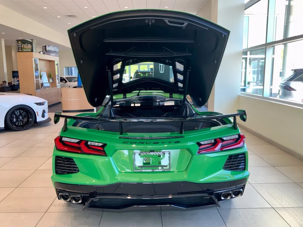 Chevrolet Corvette photo 12