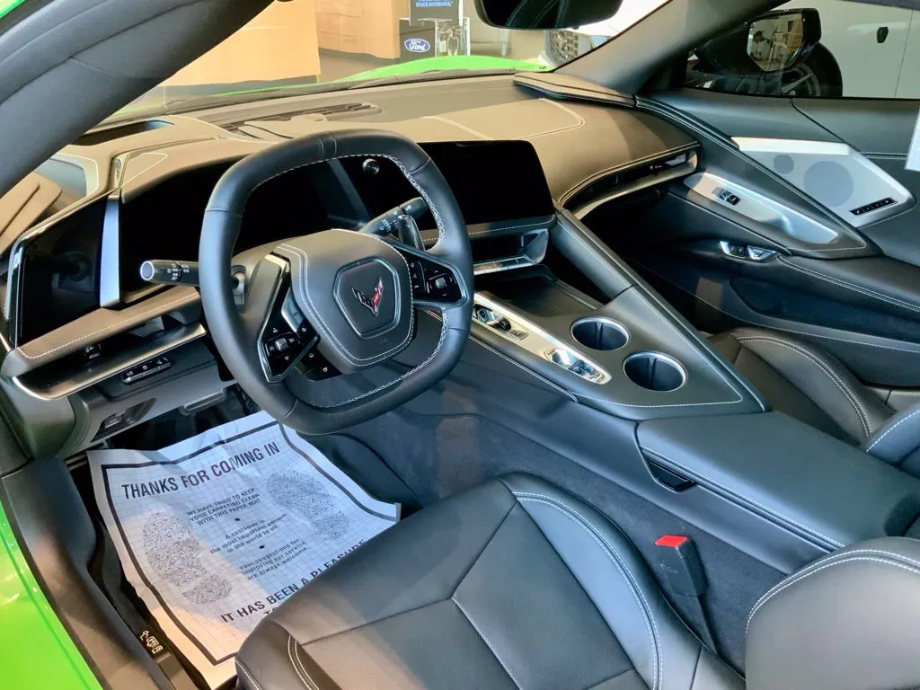 Chevrolet Corvette photo 21