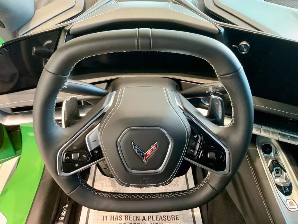 Chevrolet Corvette photo 25