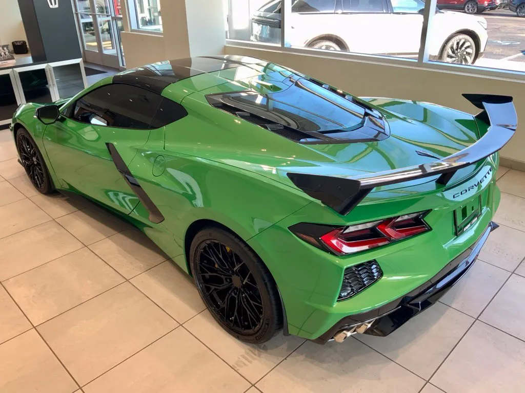 Chevrolet Corvette photo 10