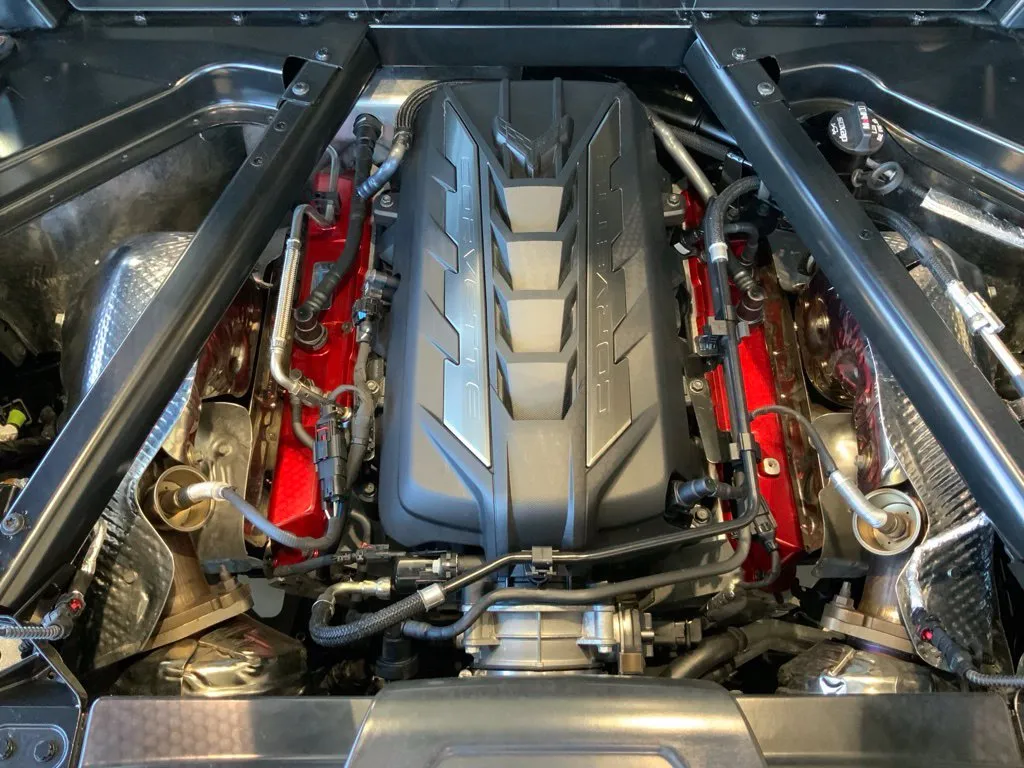Chevrolet Corvette photo 15