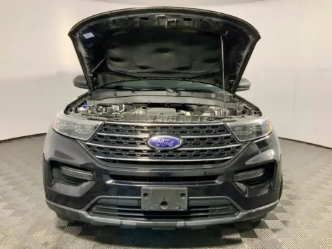 More photos of 2023 Ford Explorer XLT at Don Wood Ford Lincoln, OH