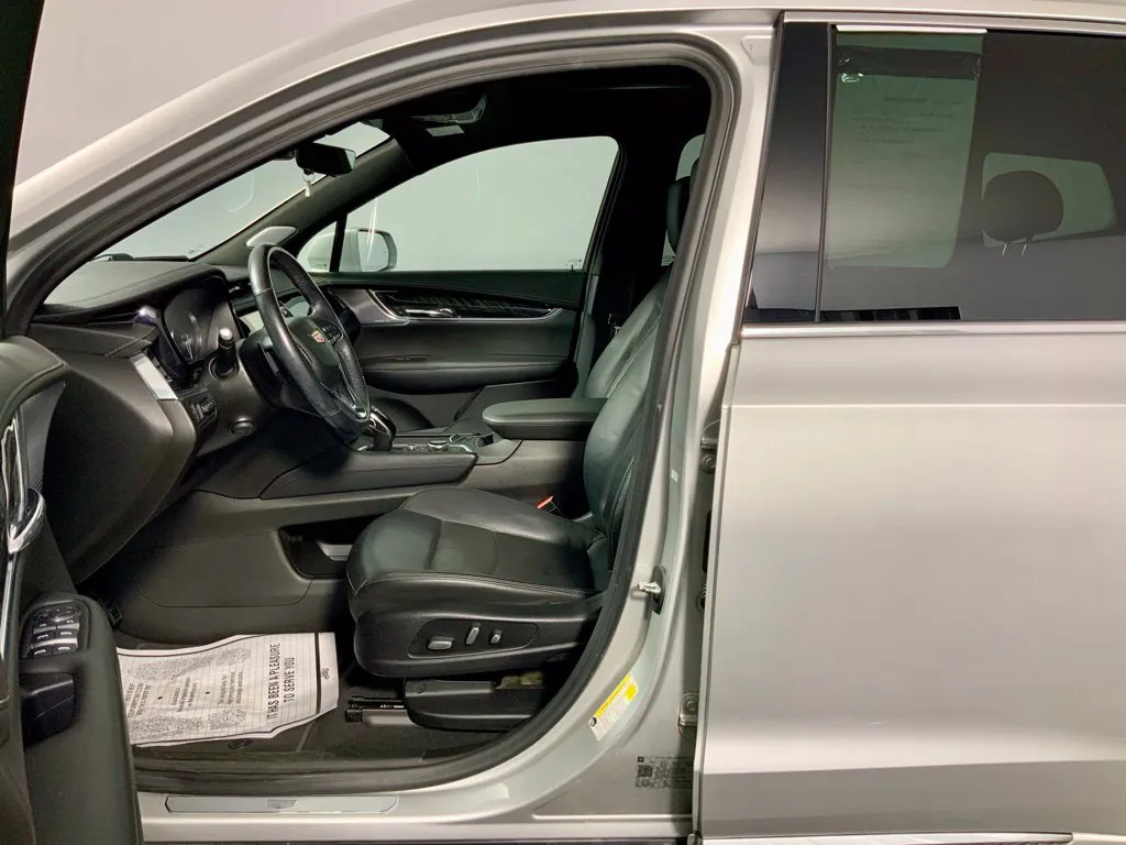 Cadillac XT6 photo 21