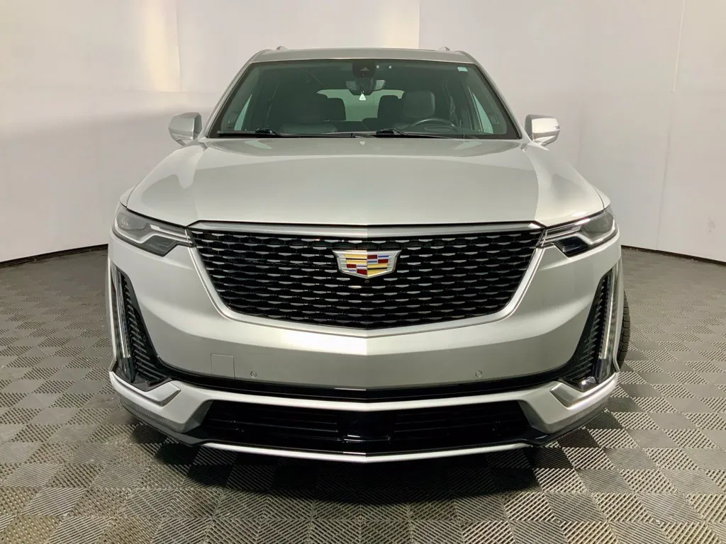 Cadillac XT6 photo 7