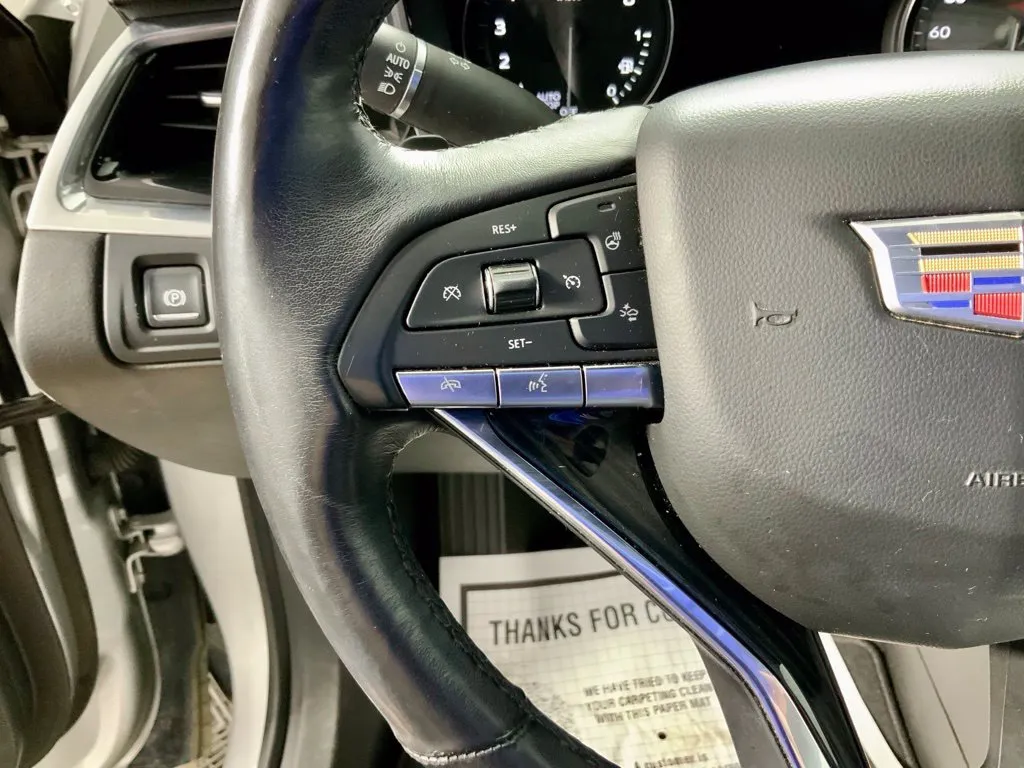 Cadillac XT6 photo 27
