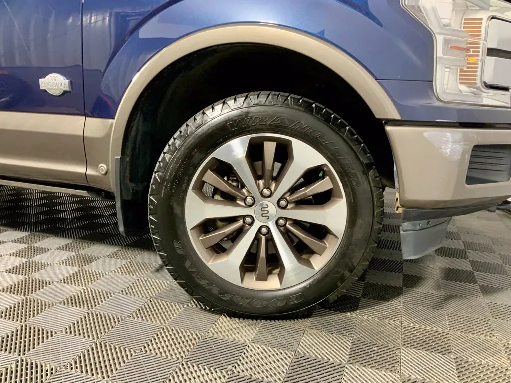 Ford F-150 photo 35