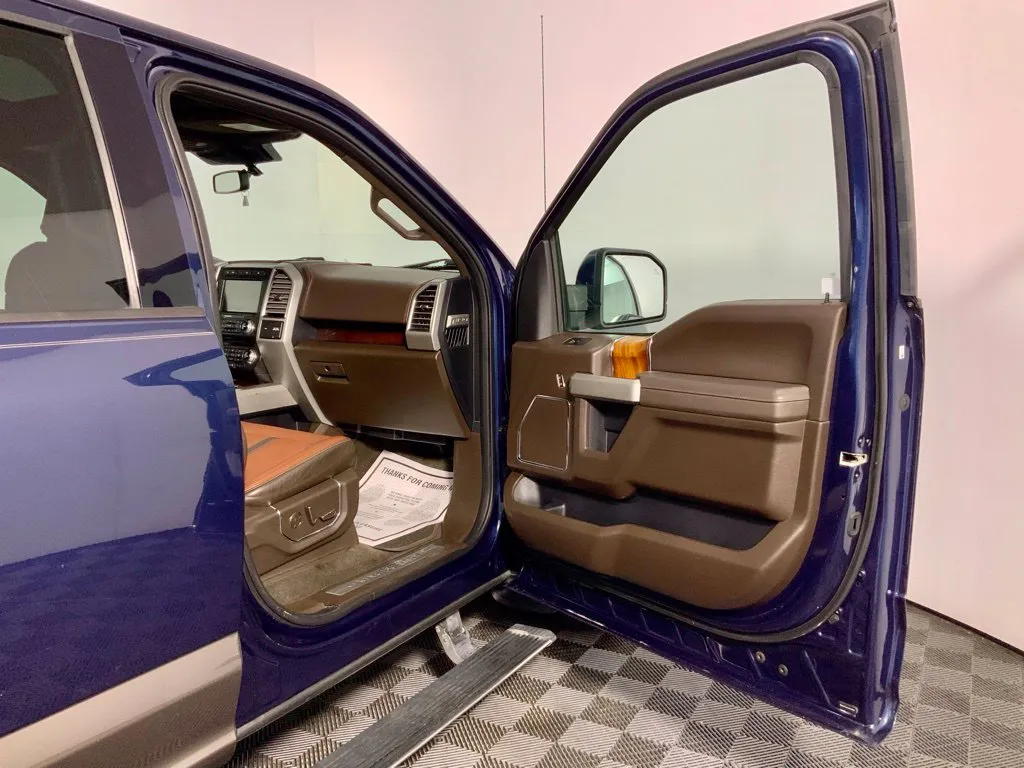 Ford F-150 photo 33