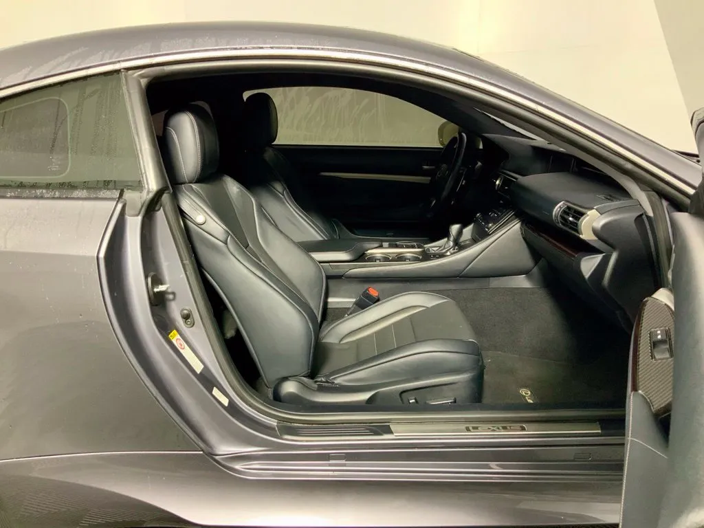 Lexus RC photo 27