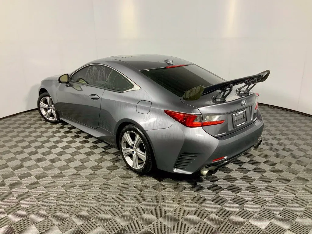 Lexus RC photo 12