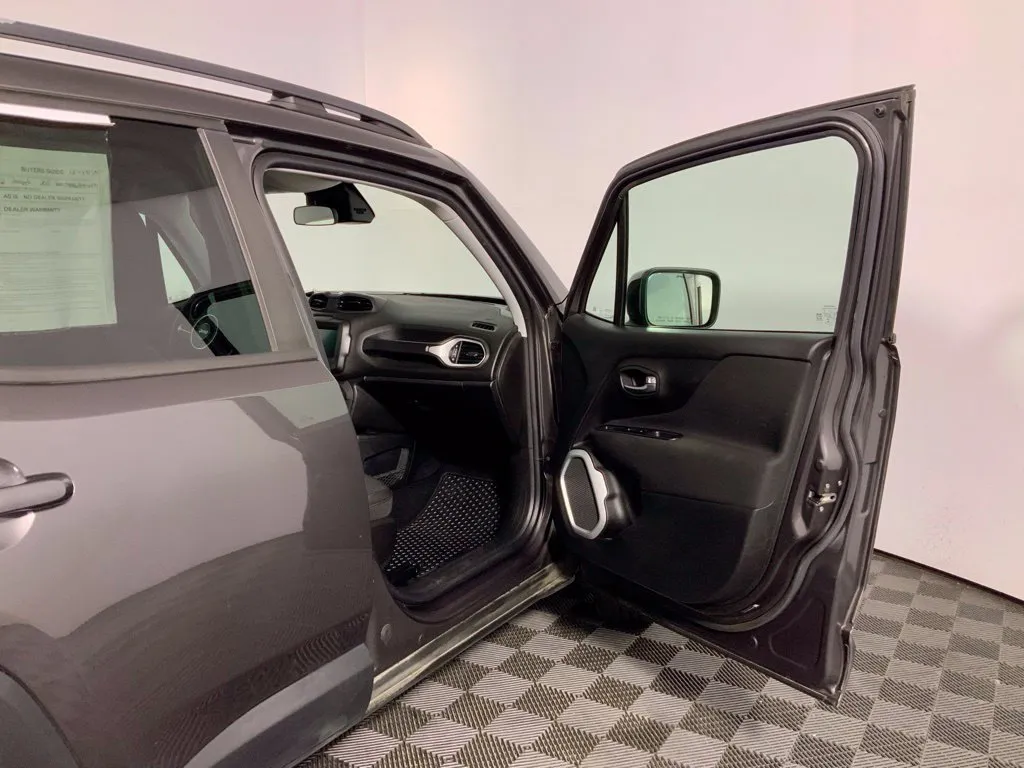 Jeep Renegade photo 33