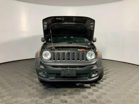 More photos of 2018 Jeep Renegade Latitude at Don Wood Ford Lincoln, OH