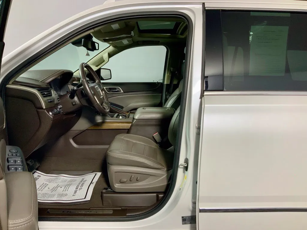 GMC Yukon photo 21