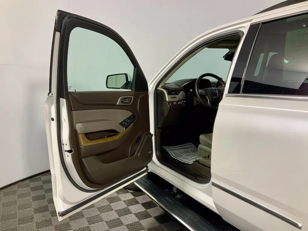 GMC Yukon photo 20