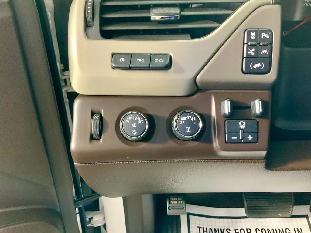 GMC Yukon photo 24