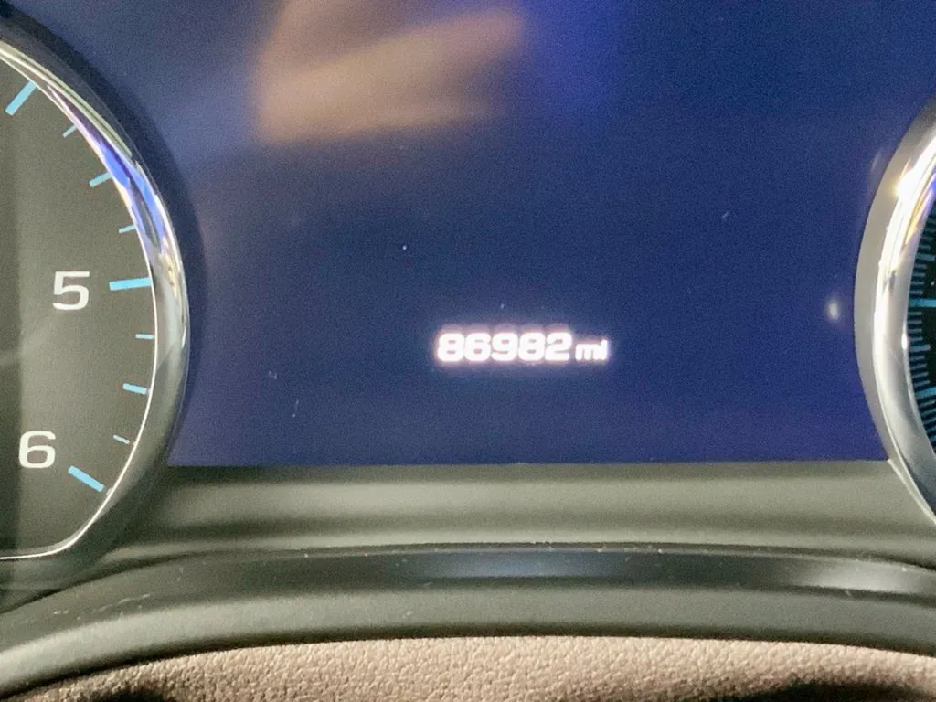GMC Yukon photo 38
