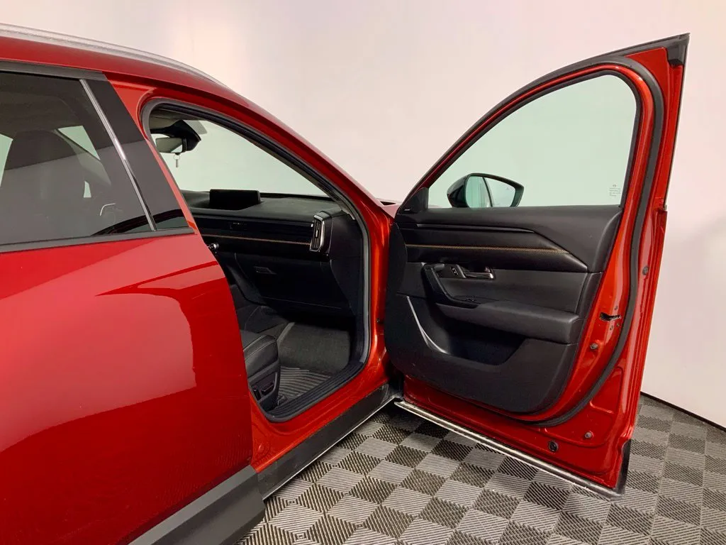 Mazda CX-50 photo 33