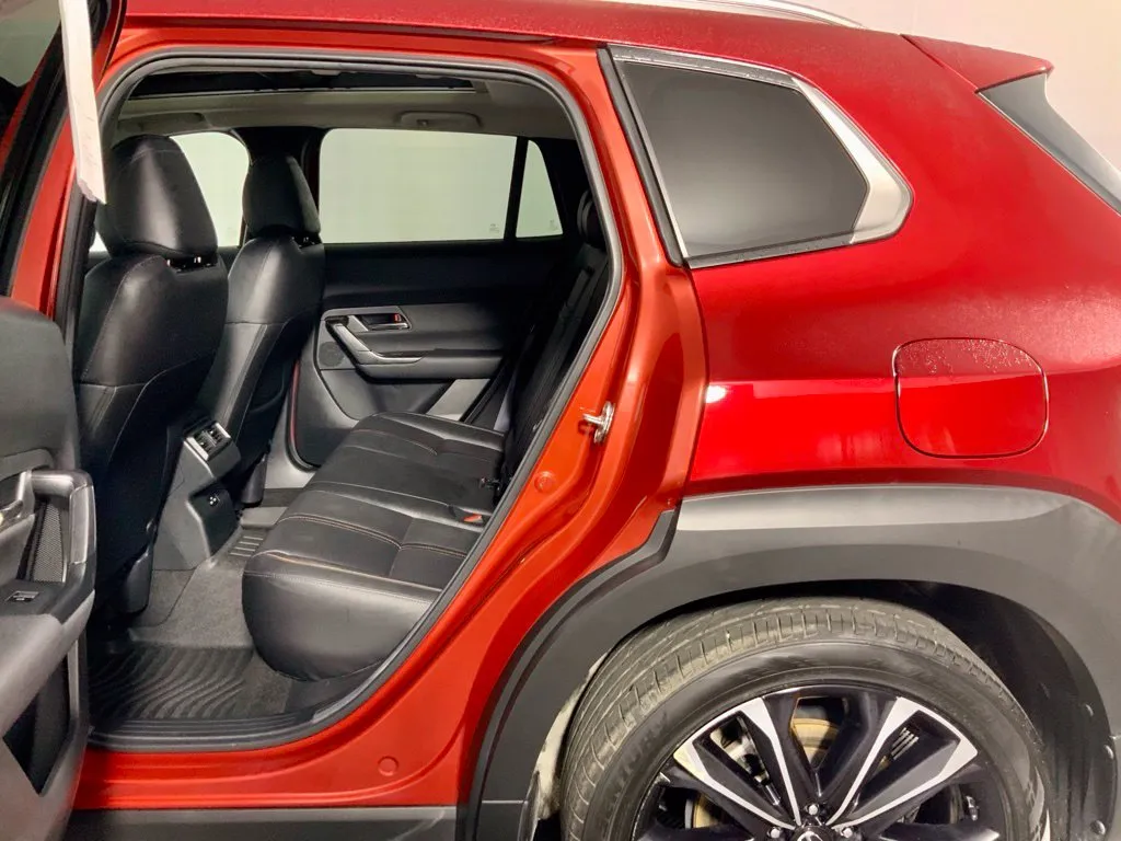 Mazda CX-50 photo 29