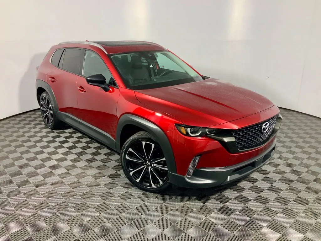 Mazda CX-50 photo 5