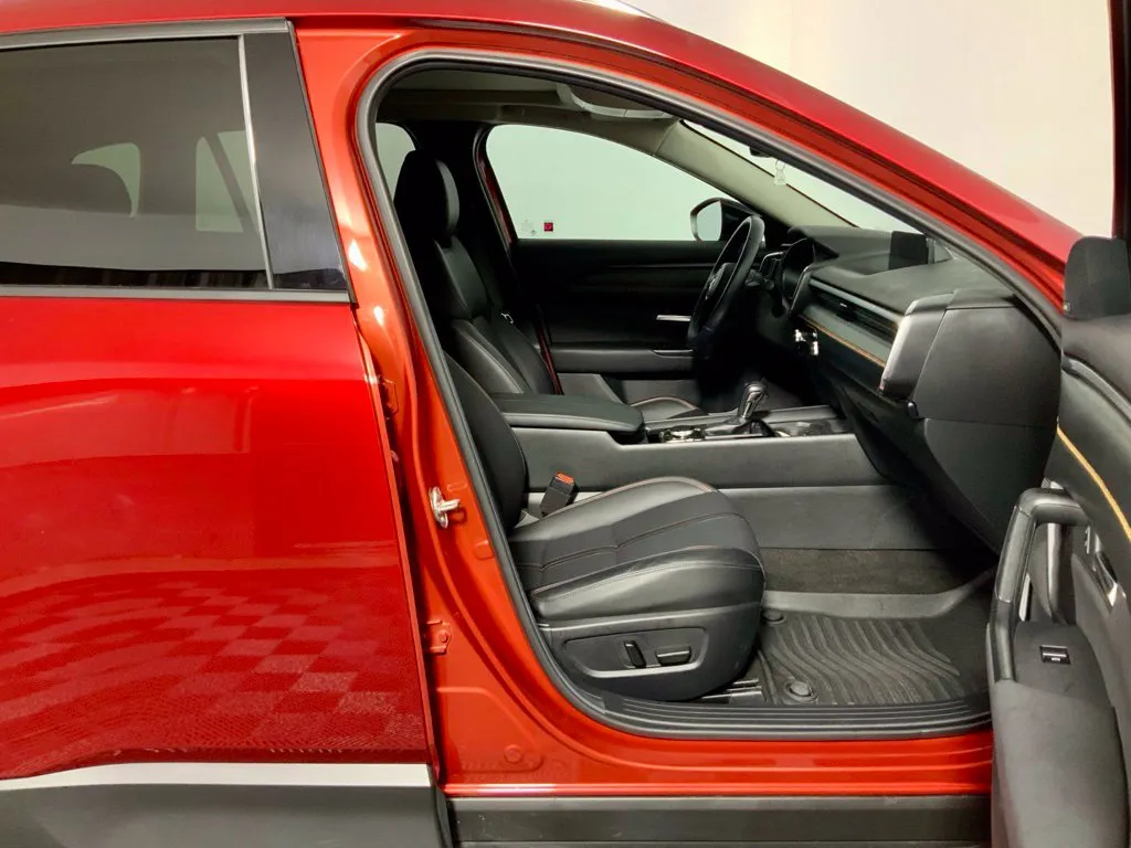 Mazda CX-50 photo 34