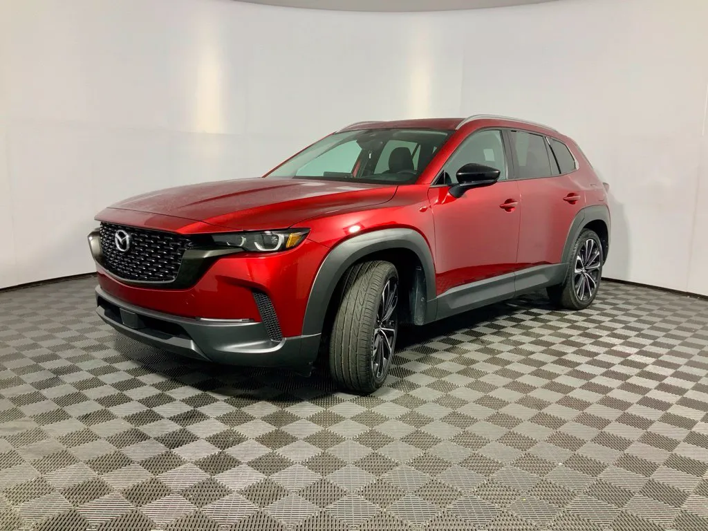 Mazda CX-50 photo 8