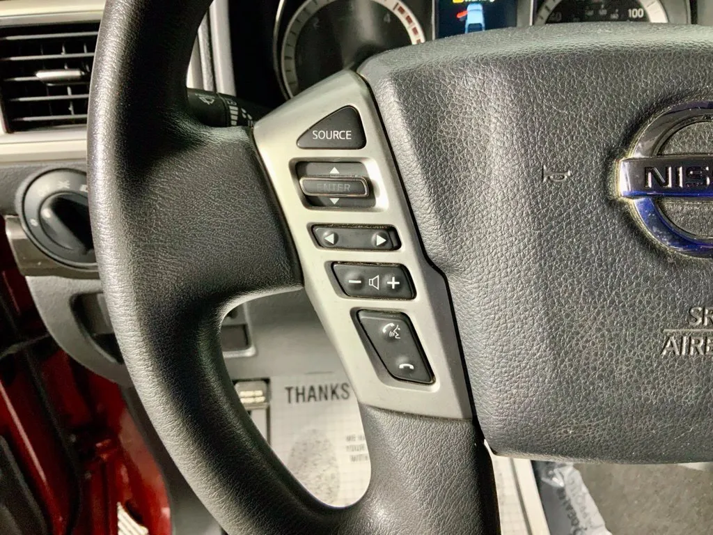 Nissan Titan photo 23