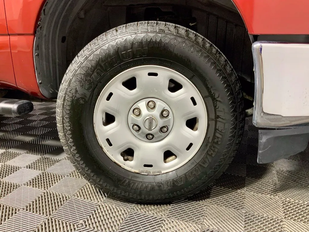 Nissan Titan photo 28