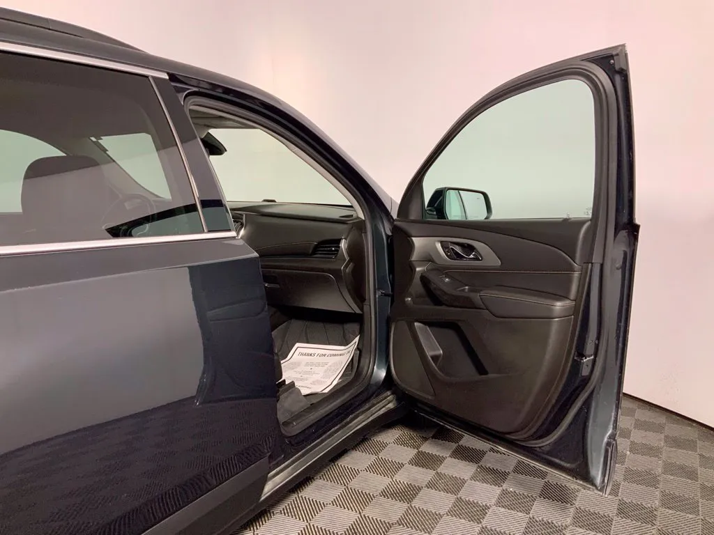 Chevrolet Traverse photo 33