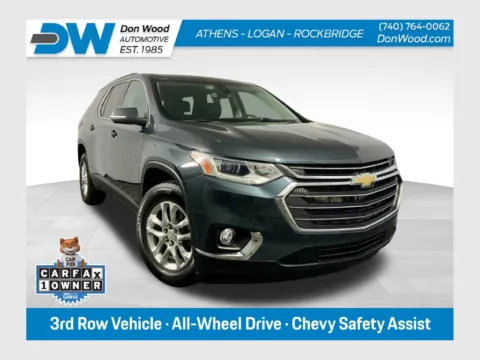 Gray 2021 Chevrolet Traverse LT for sale in Athens, OH