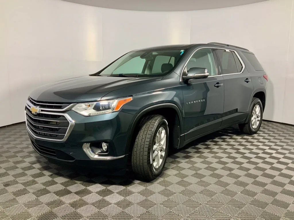 Chevrolet Traverse photo 8