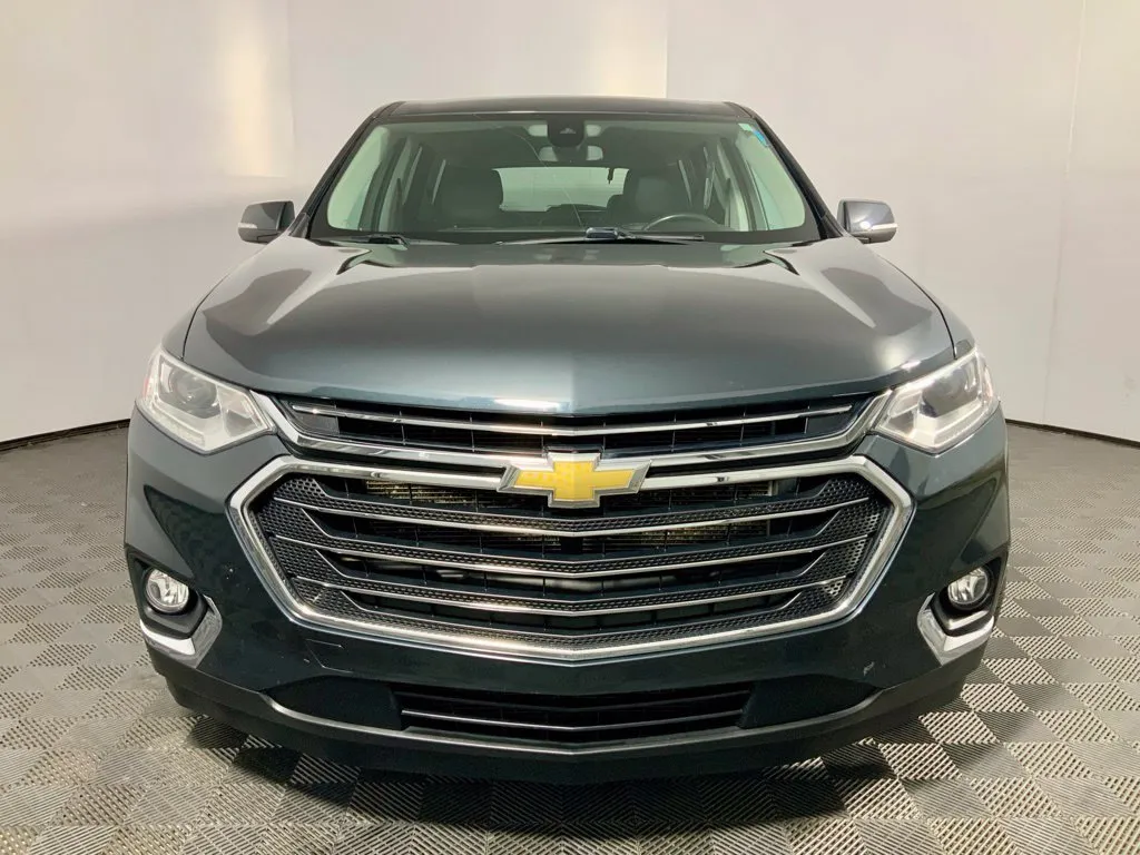 Chevrolet Traverse photo 4