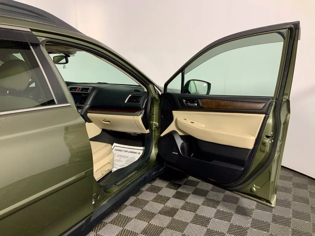 Subaru Outback photo 35
