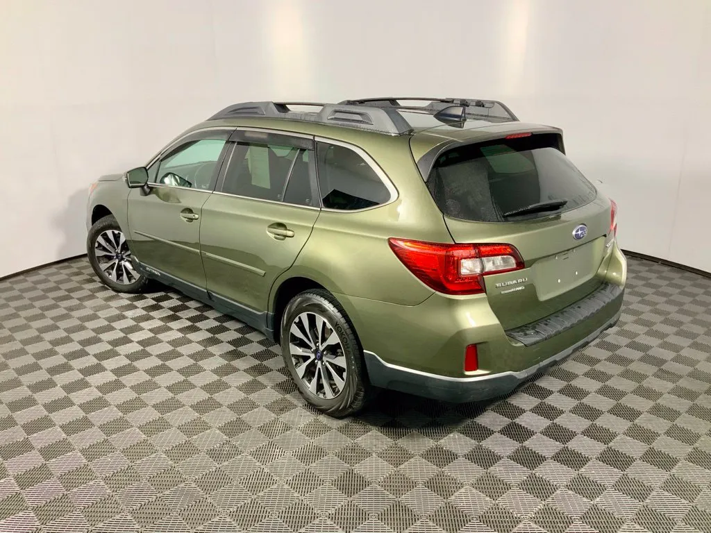 Subaru Outback photo 14