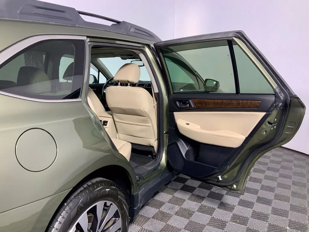 Subaru Outback photo 33