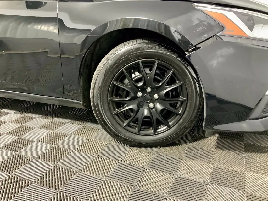 Nissan Altima photo 34