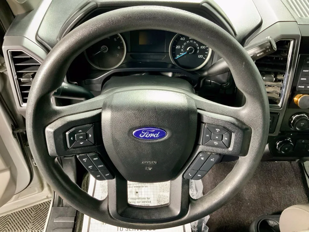 Ford F-150 photo 22