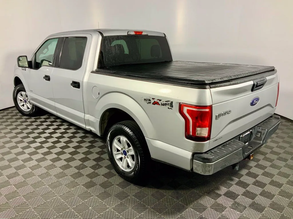 Ford F-150 photo 11