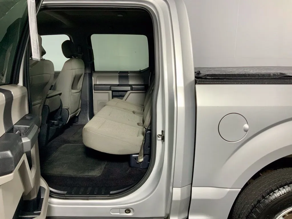 Ford F-150 photo 27