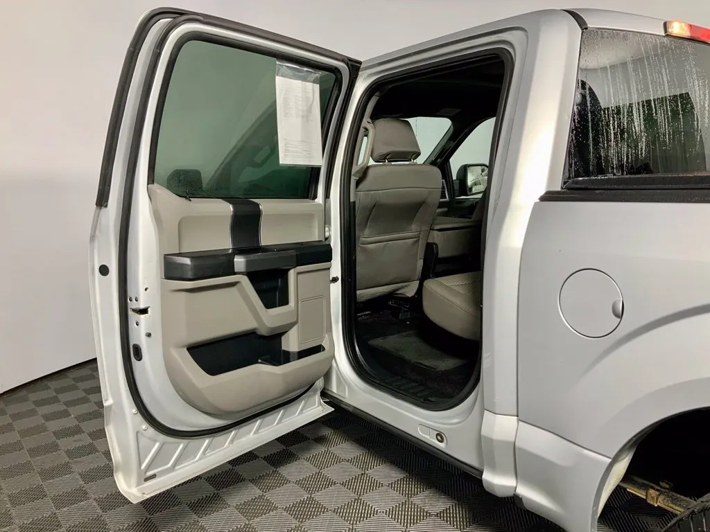 Ford F-150 photo 26