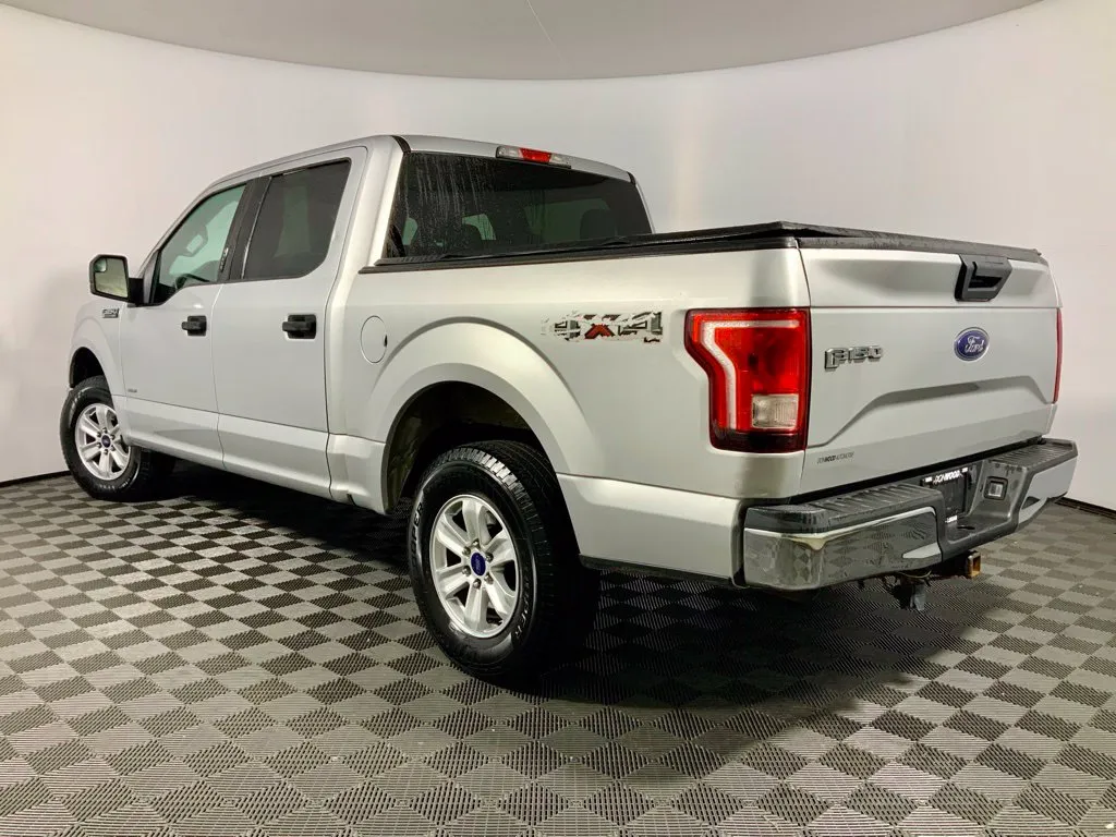 Ford F-150 photo 9