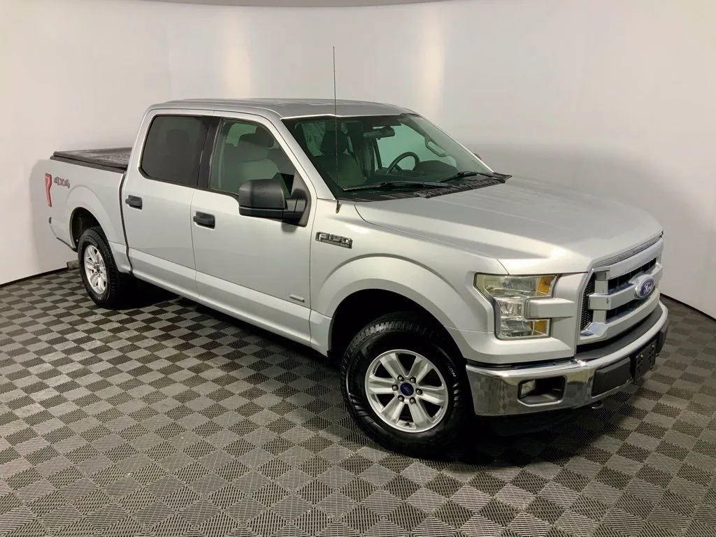 Ford F-150 photo 2