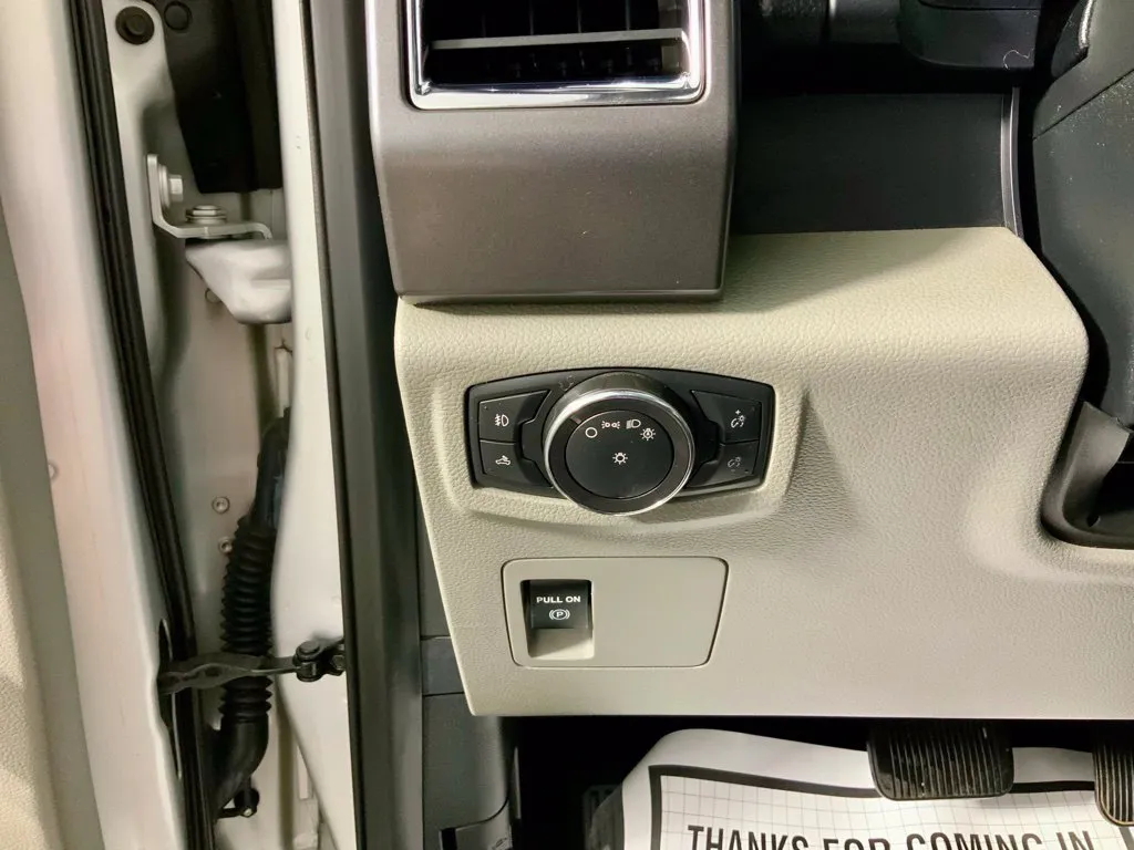 Ford F-150 photo 20