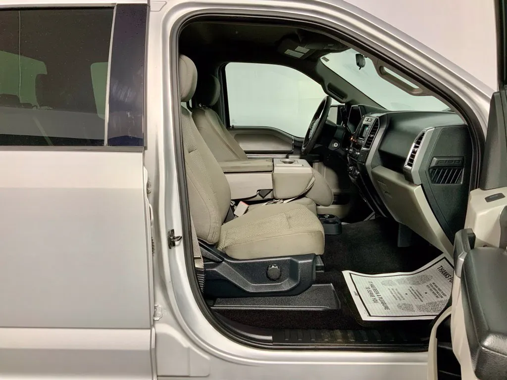 Ford F-150 photo 31