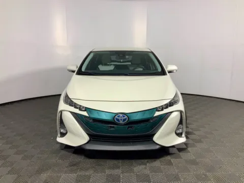 More photos of 2018 Toyota Prius Prime Advanced at Don Wood Ford Lincoln, OH