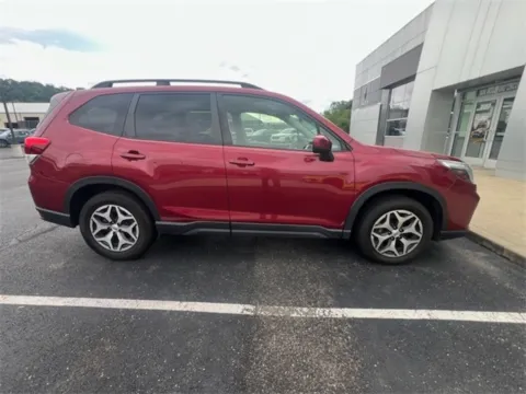 More photos of 2020 Subaru Forester Premium at Don Wood Ford Lincoln, OH