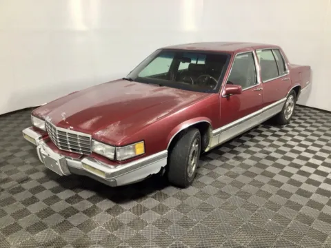 More photos of 1992 Cadillac DeVille at Don Wood Ford Lincoln, OH