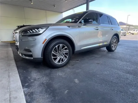 Another view of 2020 Lincoln Aviator Standard for sale in Athens, OH at Don Wood Ford Lincoln