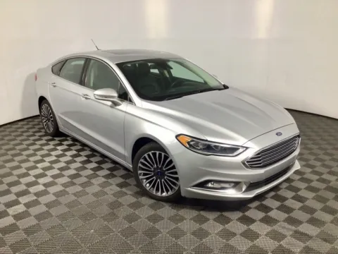More photos of 2017 Ford Fusion SE at Don Wood Ford Lincoln, OH