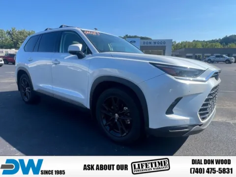 White 2024 Toyota Grand Highlander XLE for sale in Athens, OH