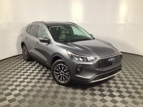 More photos of 2023 Ford Escape Plug-In Hybrid at Don Wood Ford Lincoln, OH