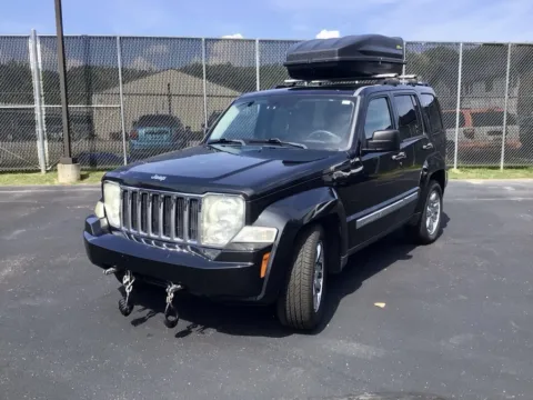 More photos of 2009 Jeep Liberty Limited at Don Wood Ford Lincoln, OH